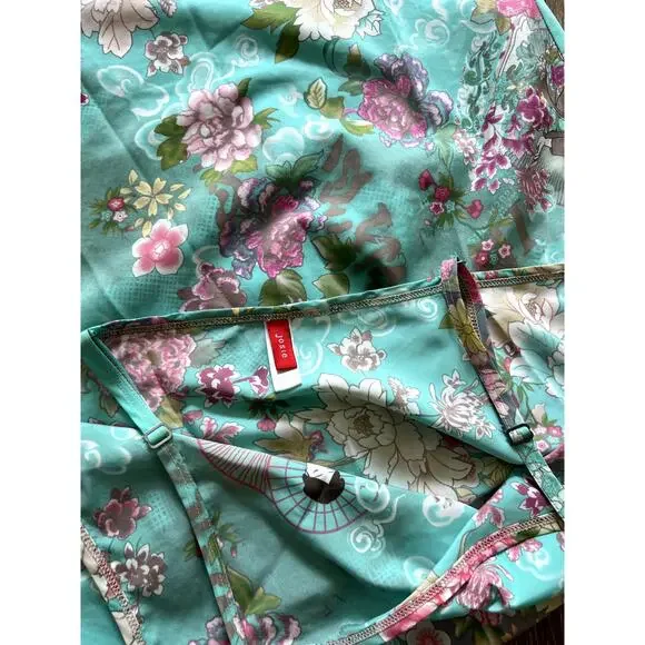 2005 Aqua Floral Slip Inspired by Phoebe Halliwell on Charmed - Picture 8 of 8